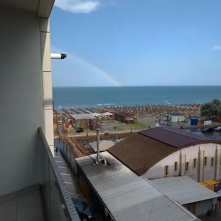 2 Appartments , Next To Each Other, On The Beach, Splendid View, Max 12 Persons * Năvodari