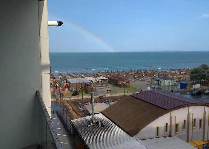 2 Appartments , Next To Each Other, On The Beach, Splendid View, Max 12 Persons * Năvodari